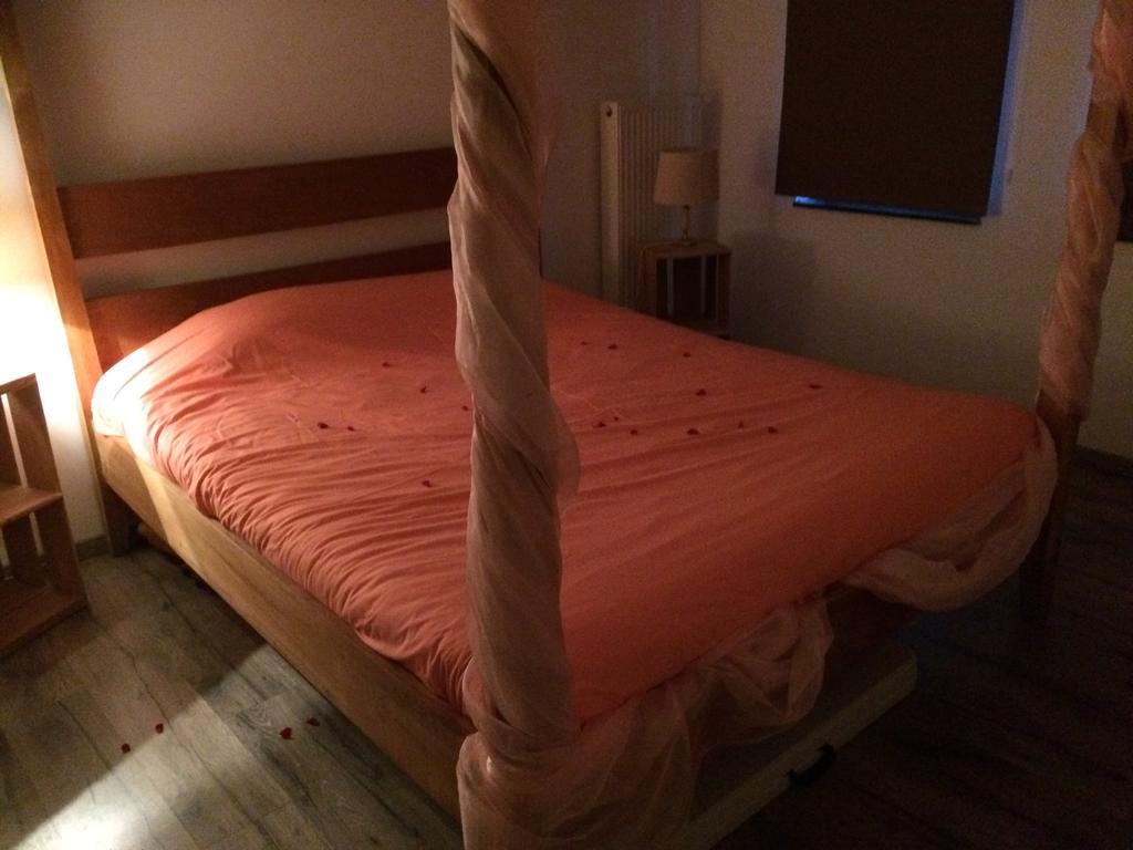 Guest House Western-City Шофонтен Екстер'єр фото